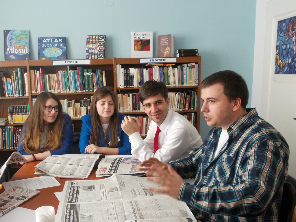 Tinerii, leadershipul și media Tinerii, leadershipul și media